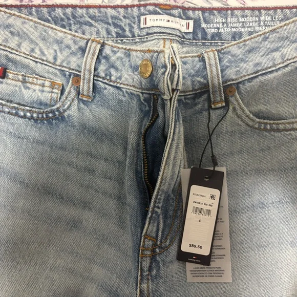 Light Blue Distressed Women Jeans - Picture 7 of 7